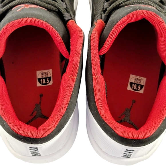 Brand New Jordan Max Aura 2 Men's - Picture 6 of 8